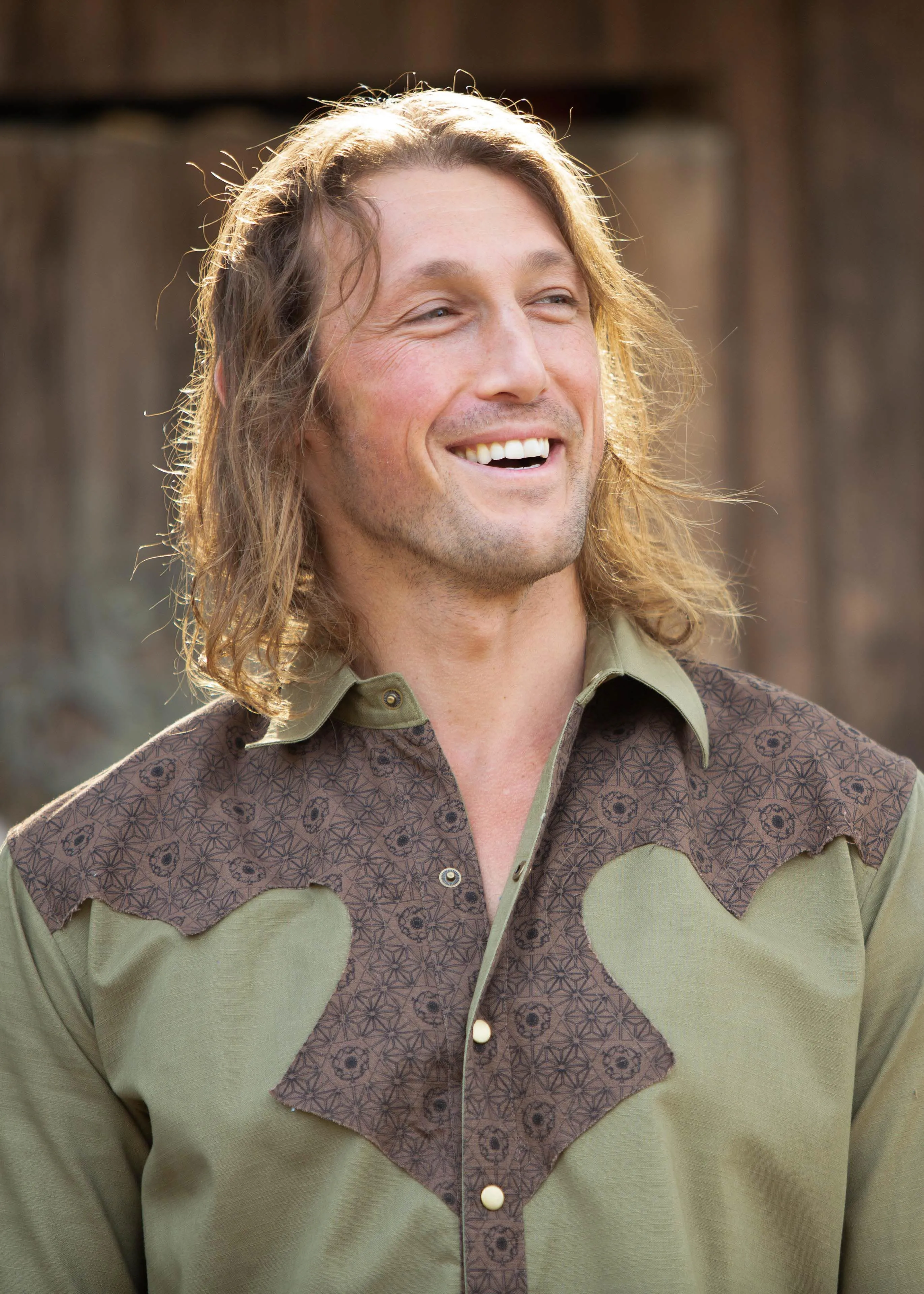 Cowboy Shirt - Olive/Brown Merkaba