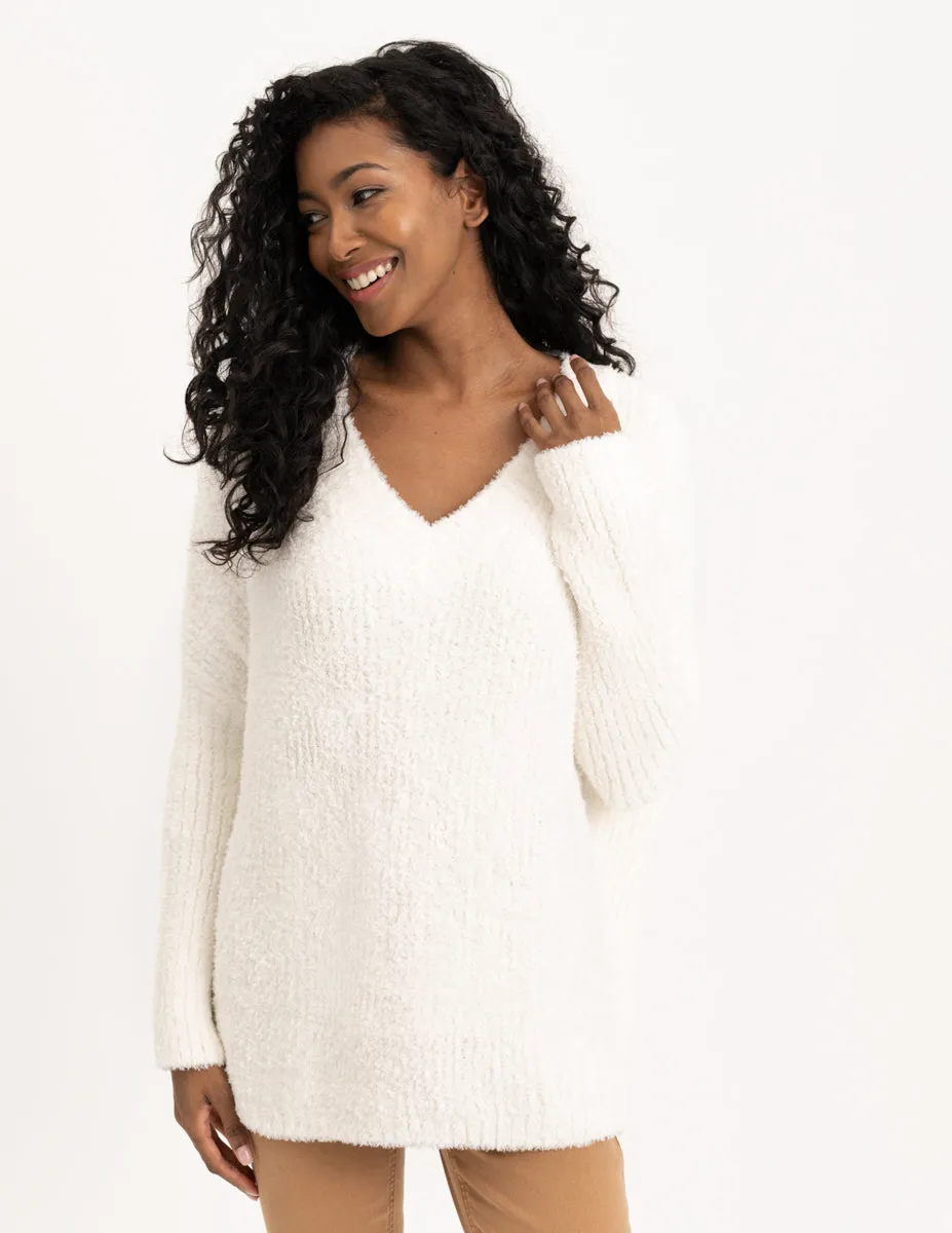 REN6800 Fuzzy V-Neck Sweater