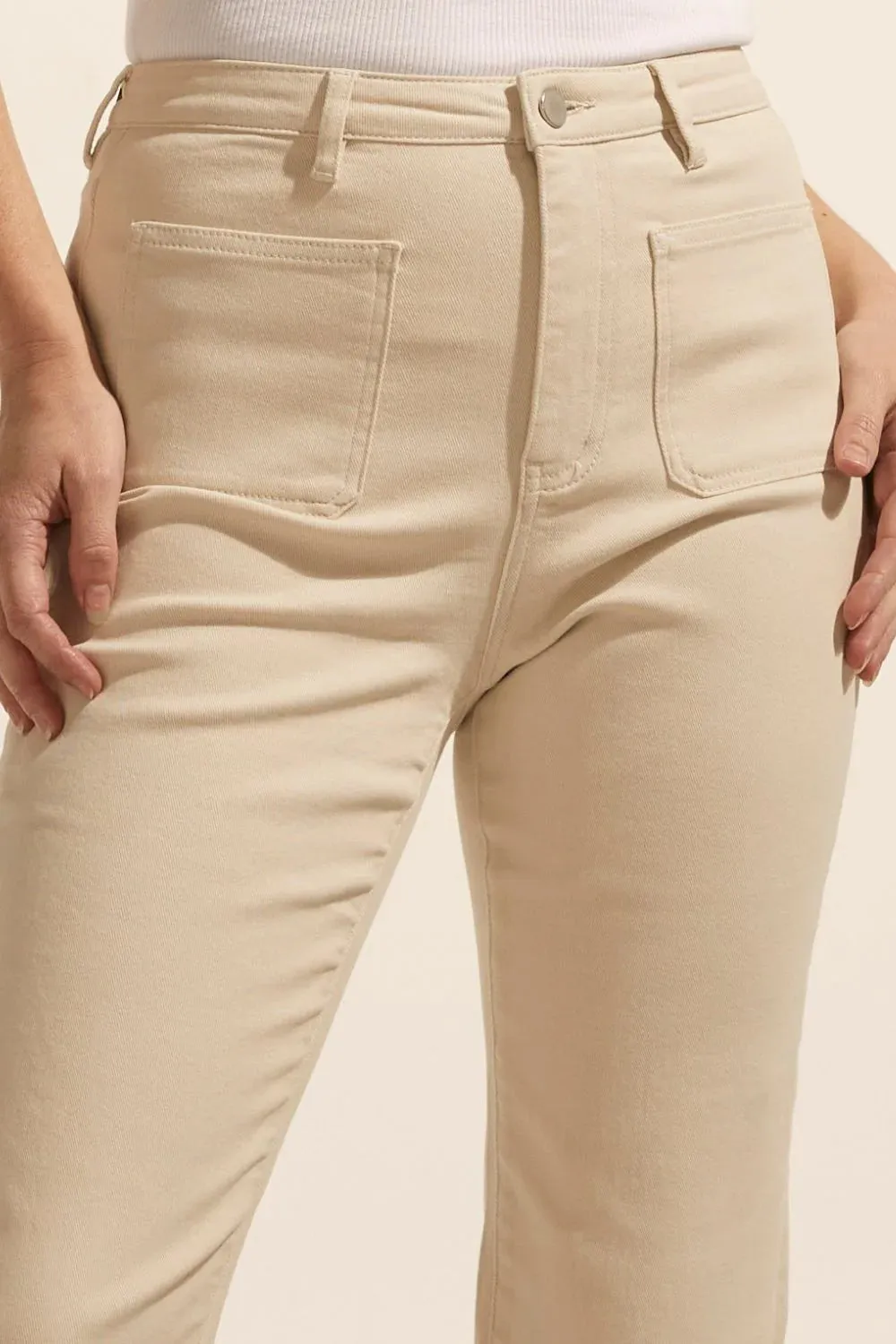 Zoe Kratzmann - College Jean