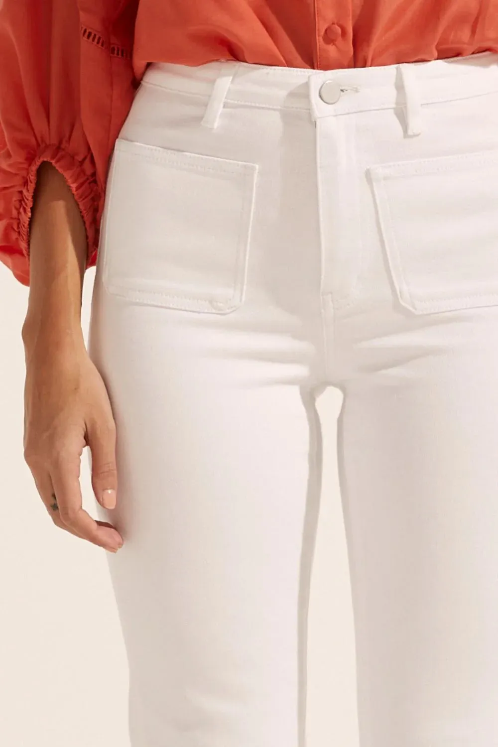 Zoe Kratzmann - College Jean