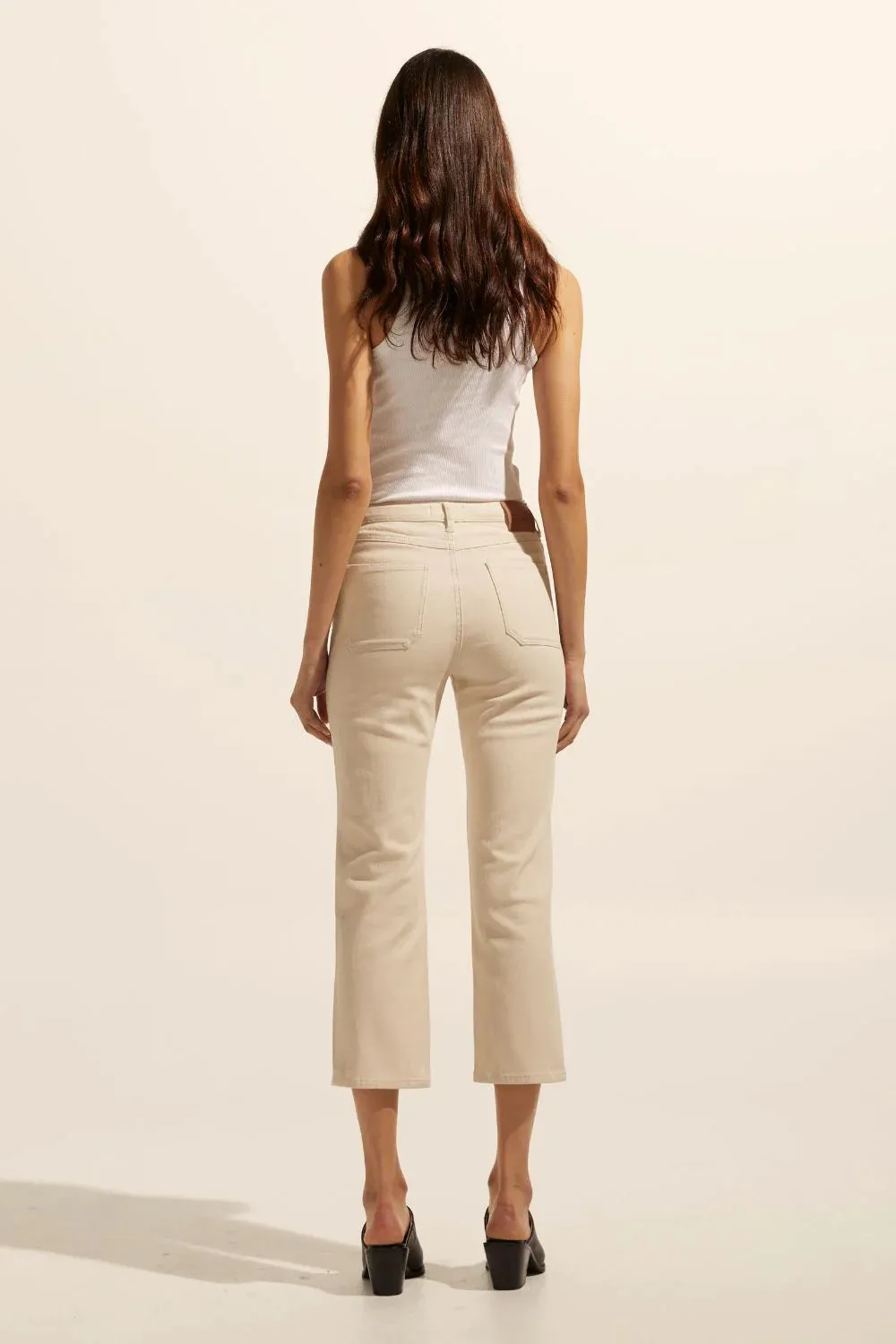 Zoe Kratzmann - College Jean